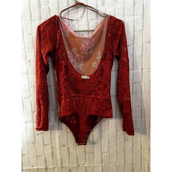 NWT Free People Intimately Red Floral Bodysuit Sz S - Picture 12 of 12